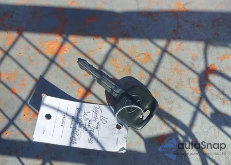 2010 Toyota Tacoma из США, поврежденный, VIN 5TETX4CN7AZ678513